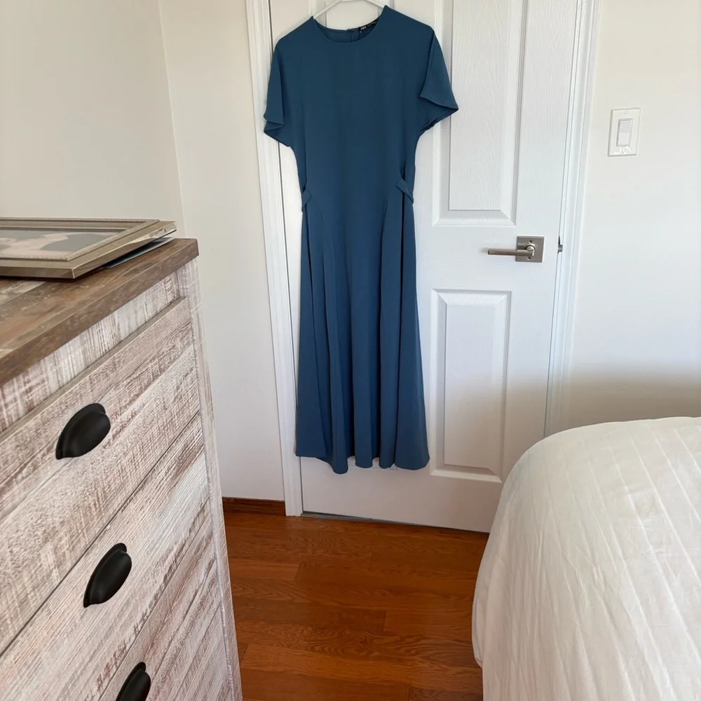 Zara Teal Maxi Dress with Tie Waist - Picture 2 of 7